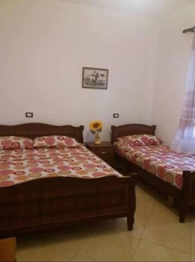 Vila Lika Durres Bagian luar foto